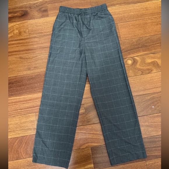 Gray Checkered pants - Picture 1 of 5